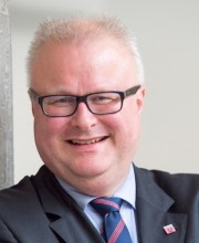 dr._thomas_schaefer.jpg