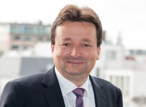 schmitz_oliver_2.jpg