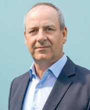 lak200219.jpg