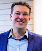 julian_weste_pluscard.jpg