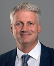 zf211825.jpg