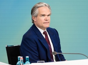 simon_stefan_deutsche_bank.jpg