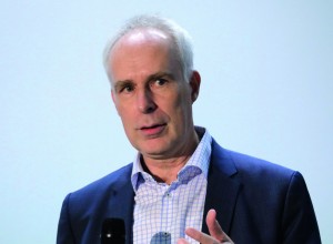ruesberg_dr._lars_c_innovating_innovators.jpg