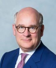 lange_dr._thomas_a._c_agv.jpg