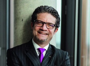carsten_uebershaercbwawo_bank.jpg